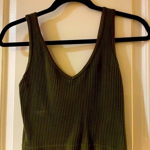 Cropped tank top